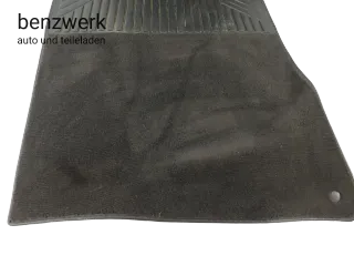 Mercedes W124 Teppich Velour schwarz vorne links rechts 1246804940 1246805040 ✔️ - Bild 2