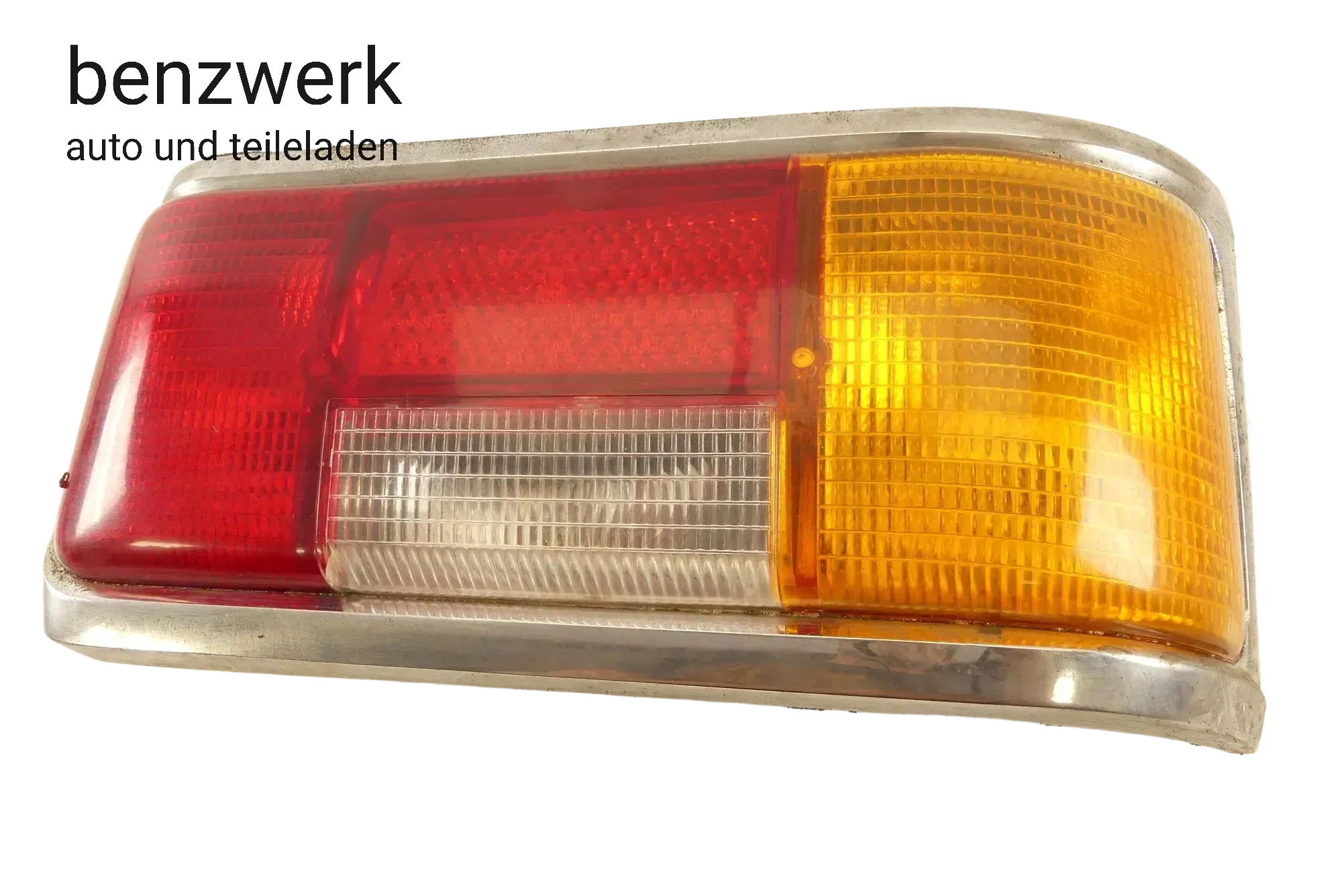 Mercedes W114 W115 /8 1. Serie Rückleuchte hinten rechts 1158260651 ✔ - Bild 1