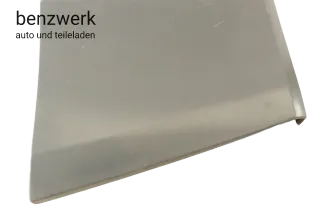 Mercedes W124 Beplankung Kotflügel vorne rechts 1246901440 7700 Altograu  ✔️ - Bild 2
