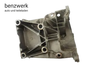 Mercedes W124 W201 M102 Halterung Flanschplatte Servopumpe 1022361030 - Bild 2