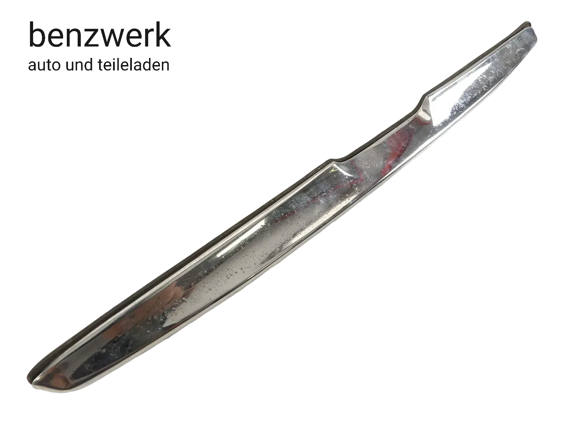 Mercedes W107 SL SLC Griffleiste Heckklappe Chromleiste ORIGINAL 1077580202 ✔️ - Bild 1