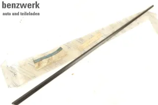 Mercedes W124 Zierleiste Heckklappe unten schwarz NEU NOS ORIGINAL 1246902762 - Bild 6