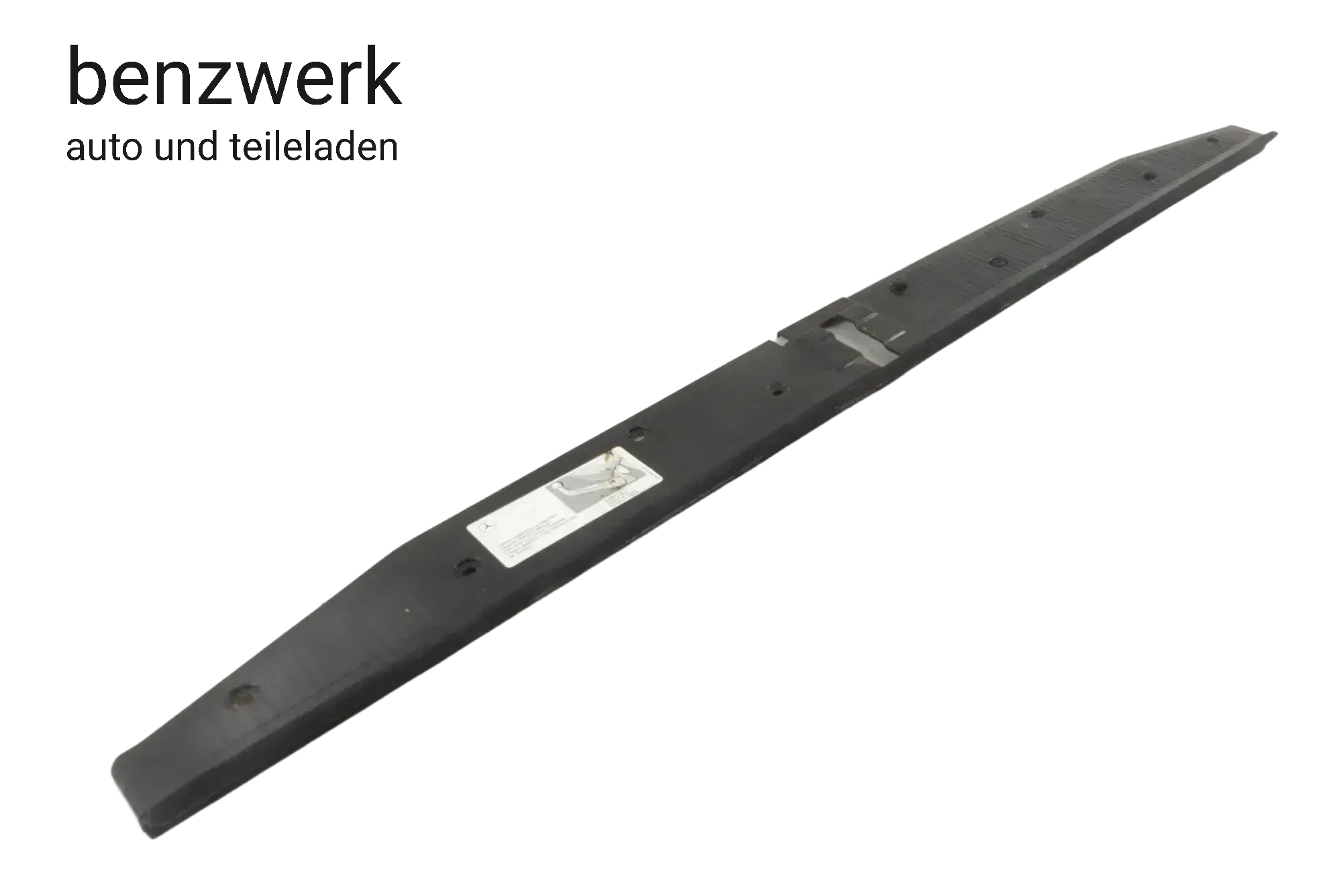 Mercedes W124 Kombi S124 Verkleidung Heckklappe unten schwarz 1247470635 ✔️ - Bild 1