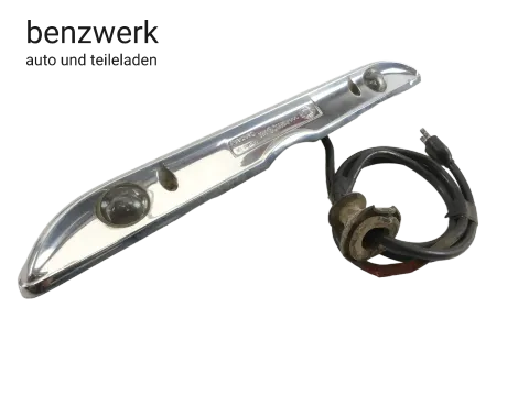 Mercedes W110 W111 Griffleiste Kennzeichenbeleuchtung HELLA K12860 1118205062 ✔️
