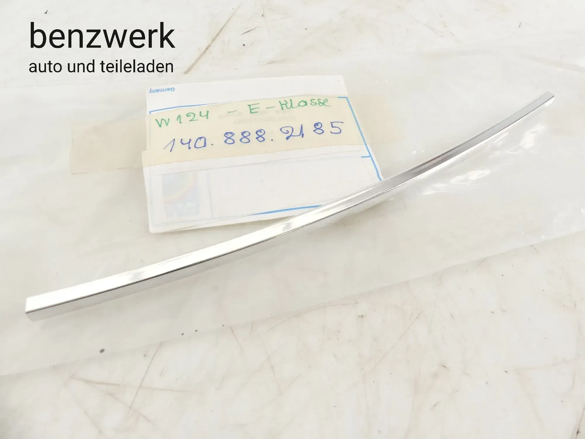 Mercedes W124 W140 W202 W210 Zierstab Kühlergrill senkrecht NEU NOS 1408882185 ✔ - Bild 1
