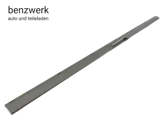 Mercedes W124 Kombi S124 Griffleiste Heckklappe unten 1247400293 - Bild 1