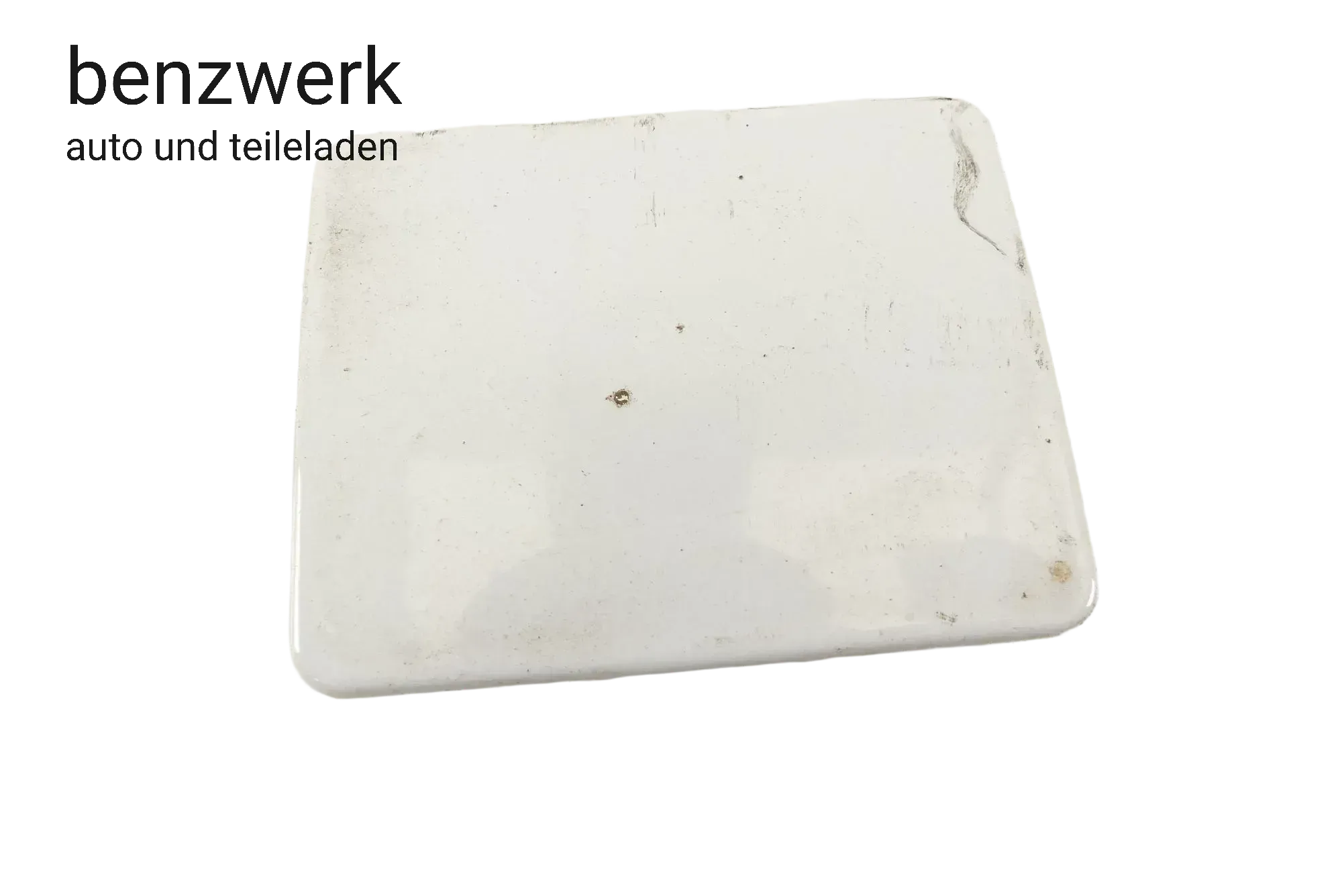 Mercedes W124 Abdeckung Schweller Wagenheberaufnahme weiß 1246980330 - Bild 1