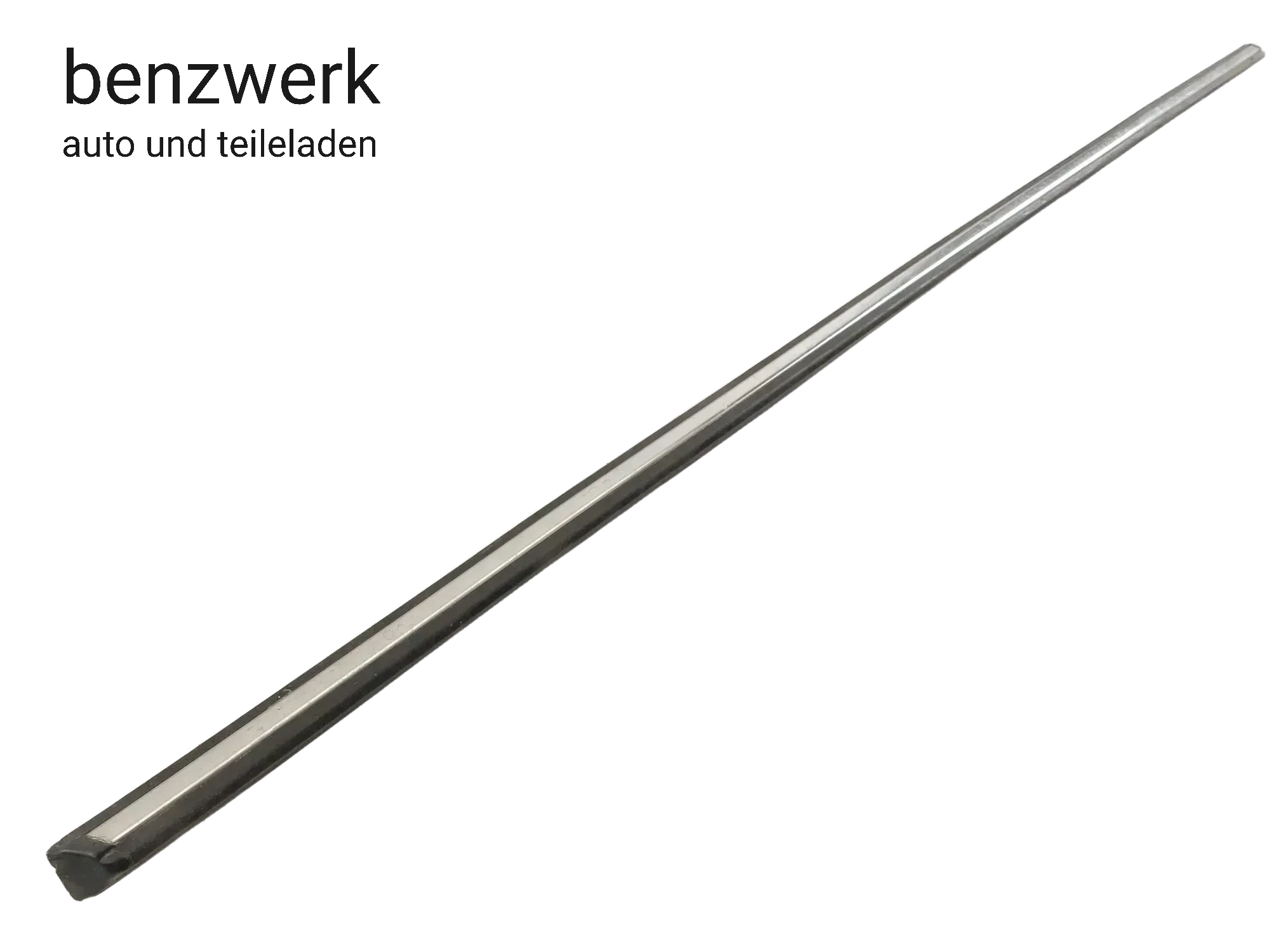 Mercedes W123 S123 Zierleiste mitte Tür vorne links 1236900580 ✔️ - Bild 1