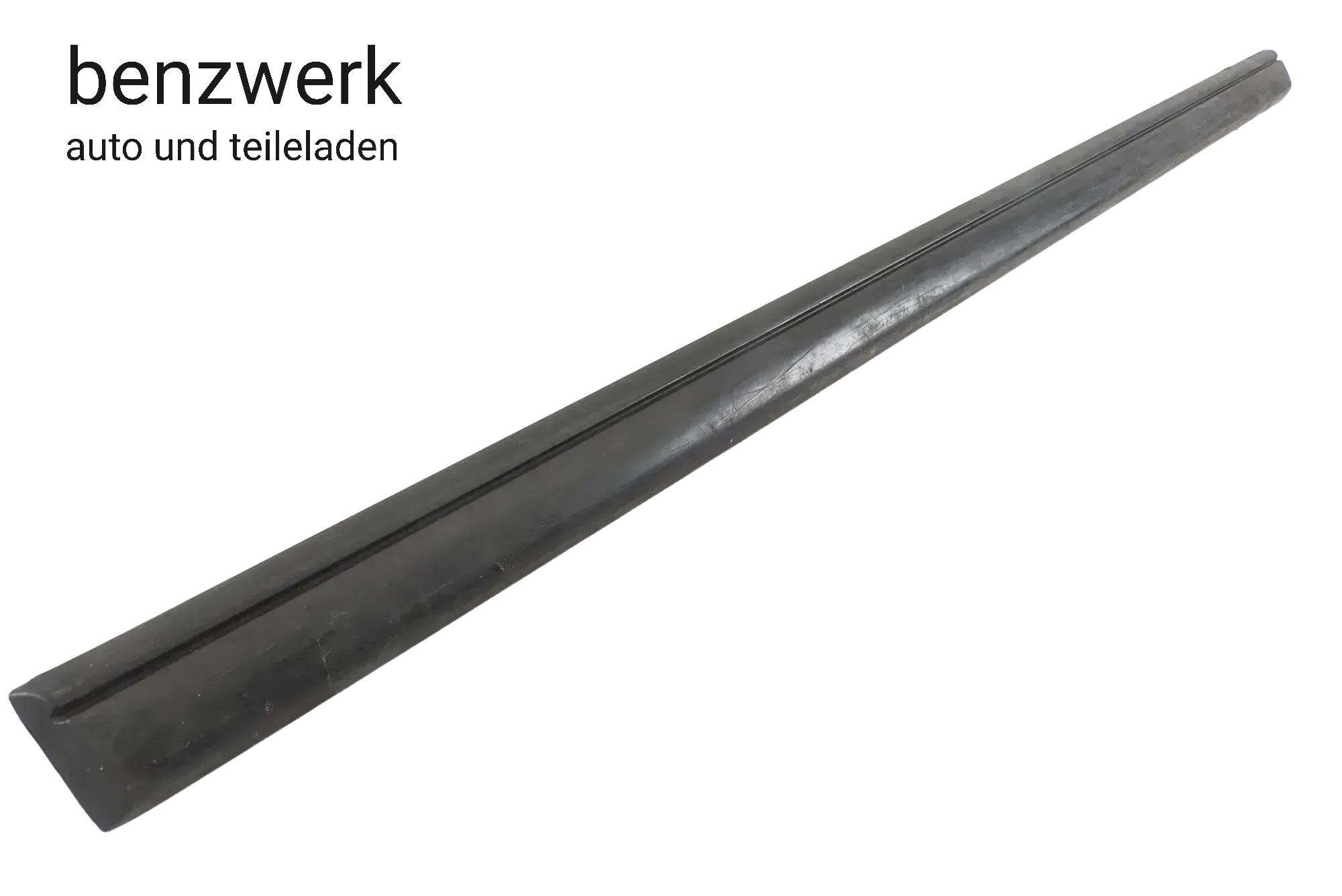 Mercedes E-Klasse W124 Mopf0 -8/89 Zierleiste Tür vorne links mitte 1246901162 - Bild 1