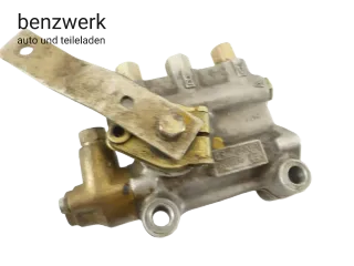 Mercedes W100 W109 W112 Regelventil Luftfederung hinten 0003281025 ✔️ - Bild 2