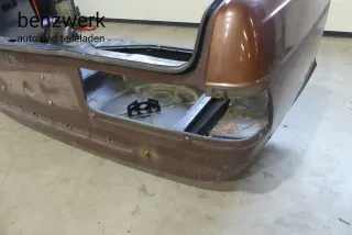 Mercedes W123 Limousine Heckblech Teilabschnitt Heckmittelstück Reserveradwanne - Bild 13