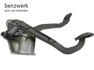 Mercedes W123 Pedalblock Kupplung Bremse bei Schaltgetriebe 1232940501✔️ - Bild 2