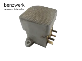 Mercedes W107 W108 W114 W115 W116 Fußschalter Scheibenwaschanlage 1088210751 - Bild 1